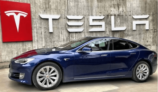 Is Tesla Stock a Good Investment? TSLA Bulls vs Bears After the Pullback